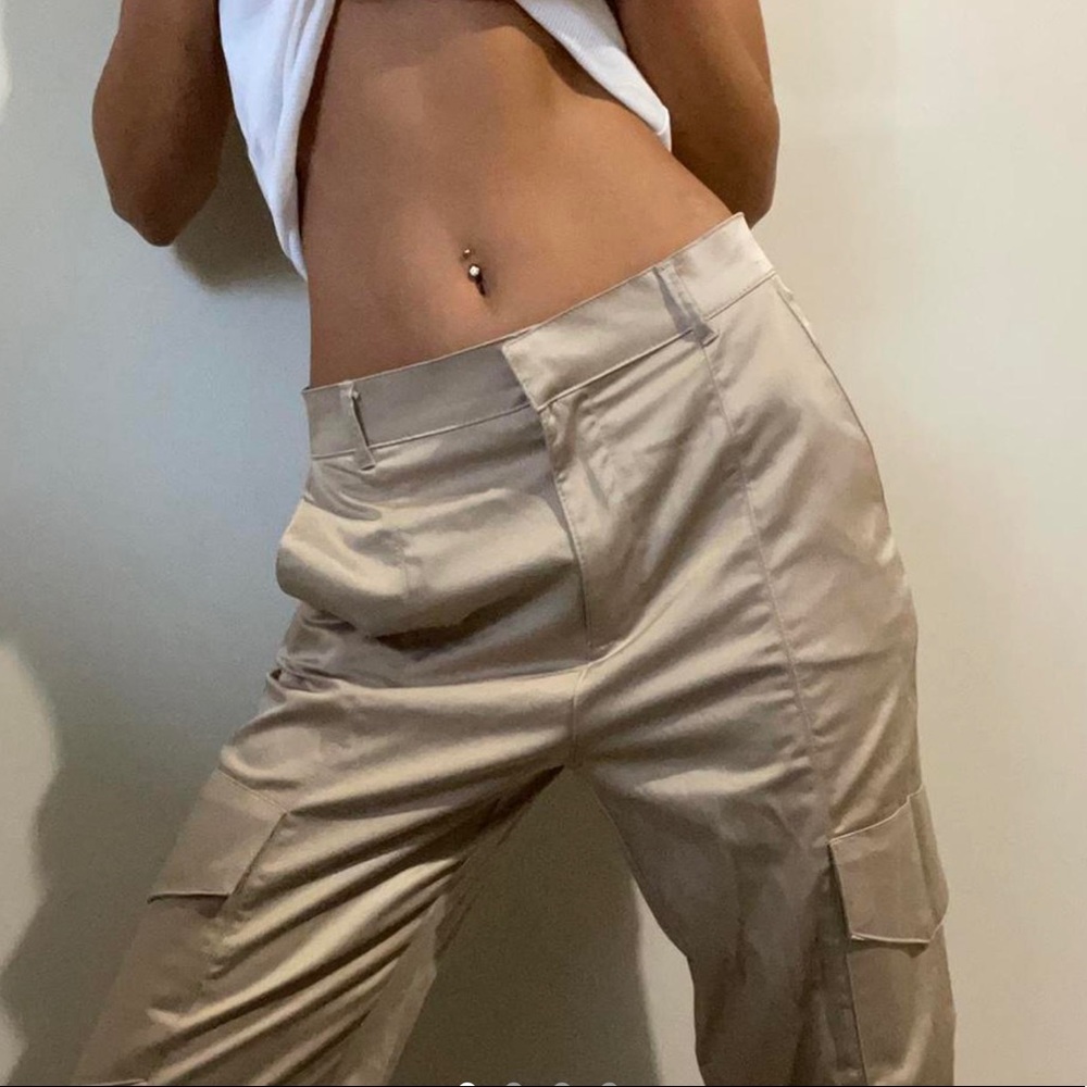 Zara nude satin cargo pants - Picture 4 of 5